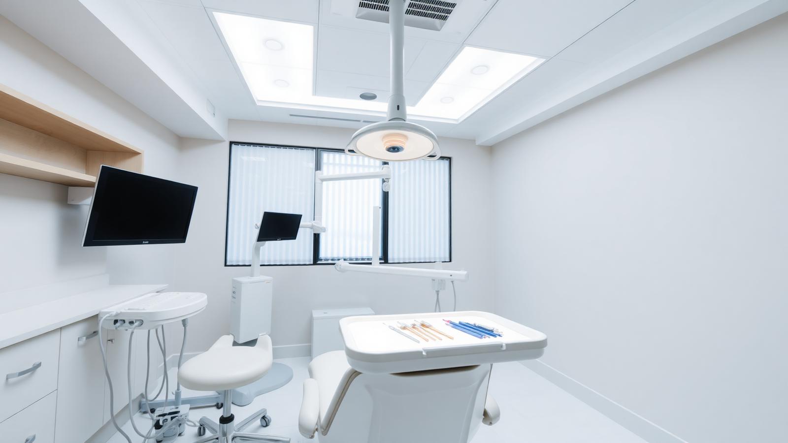 Why Foreigners Are Flying to Tashkent for Their Teeth: Uzbekistan's Medical Tourism Boom (2026)